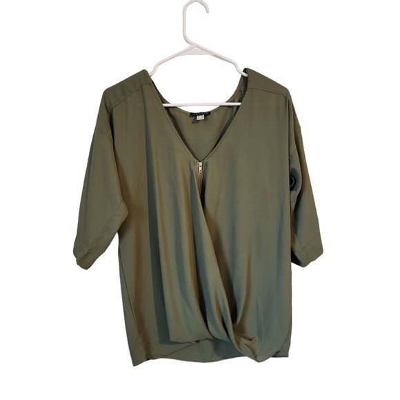 Venus Twist Front Green Blouse Womens Size XS‎ - Picture 1 of 3